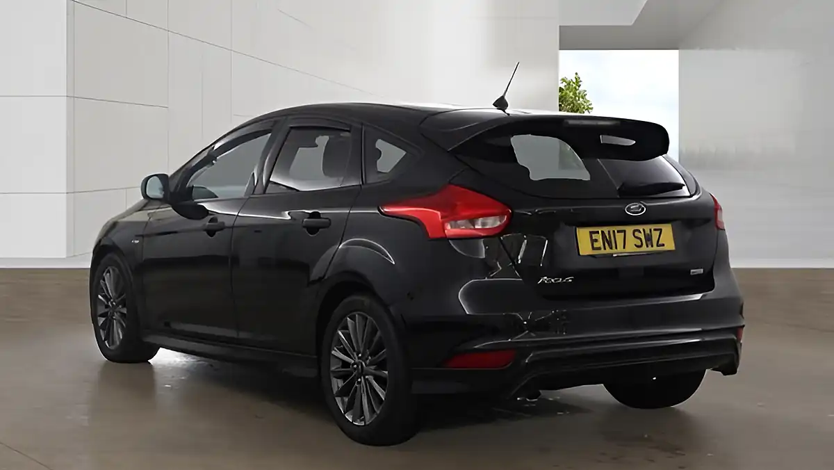 Used 2017 Ford Focus ST-Line Black Black - Interior and Exterior details 2