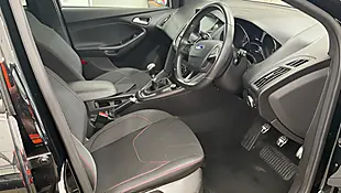 Used 2017 Ford Focus ST-Line Black Black - Interior and Exterior details 5