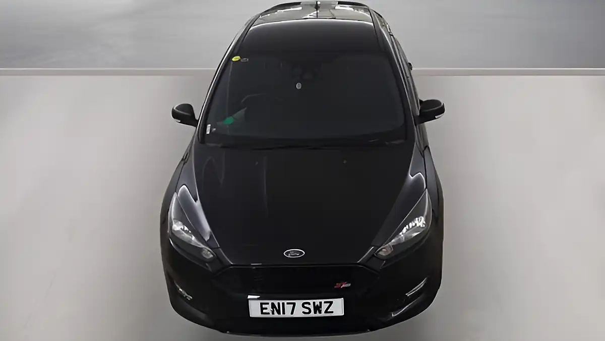 Used 2017 Ford Focus ST-Line Black Black - Interior and Exterior details 9