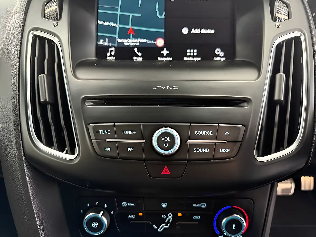 Used 2017 Ford Focus ST-Line Black - Interior and Exterior details 19