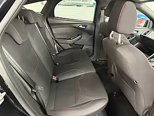 Used 2017 Ford Focus ST-Line Black - Interior and Exterior details 5