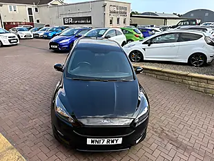 Used 2017 Ford Focus ST-Line Black - Interior and Exterior details 10