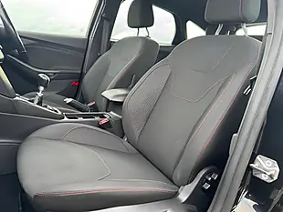 Used 2017 Ford Focus ST-Line Black - Interior and Exterior details 12