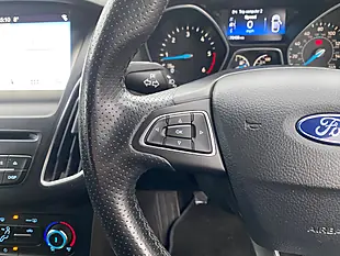 Used 2017 Ford Focus ST-Line Black - Interior and Exterior details 14