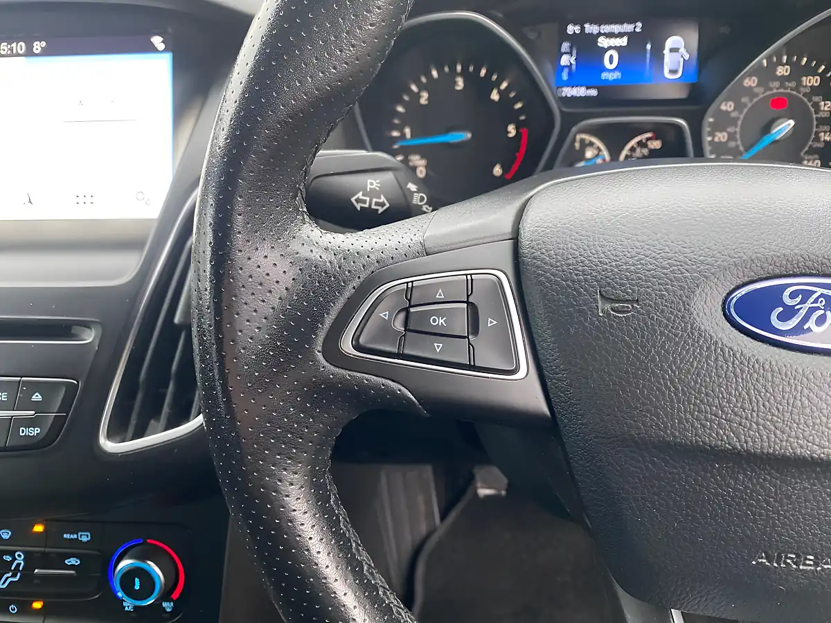 Used 2017 Ford Focus ST-Line Black - Interior and Exterior details 14