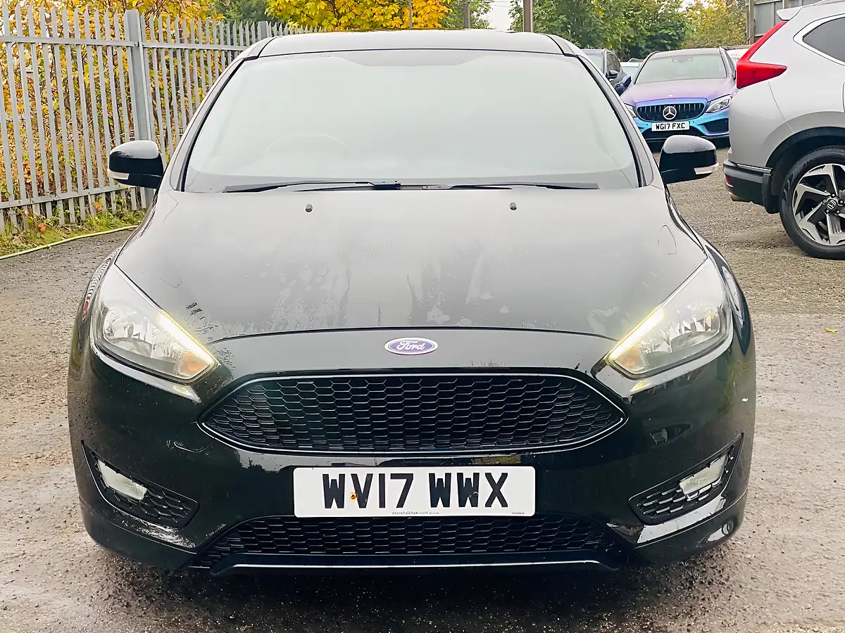 Used 2017 Ford Focus ST-Line Black - Interior and Exterior details 2