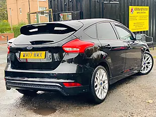 Used 2017 Ford Focus ST-Line Black - Interior and Exterior details 7