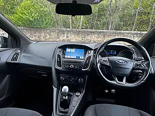 Used 2017 Ford Focus ST-Line Black - Interior and Exterior details 2