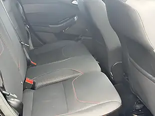 Used 2017 Ford Focus ST-Line Black - Interior and Exterior details 6
