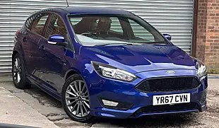 Used 2017 Ford Focus ST-Line Blue - Interior and Exterior details 13