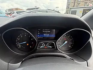 Used 2017 Ford Focus ST-Line Blue - Interior and Exterior details 19