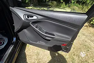 Used 2017 Ford Focus ST-Line Grey - Interior and Exterior details 12