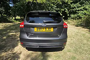 Used 2017 Ford Focus ST-Line Grey - Interior and Exterior details 7