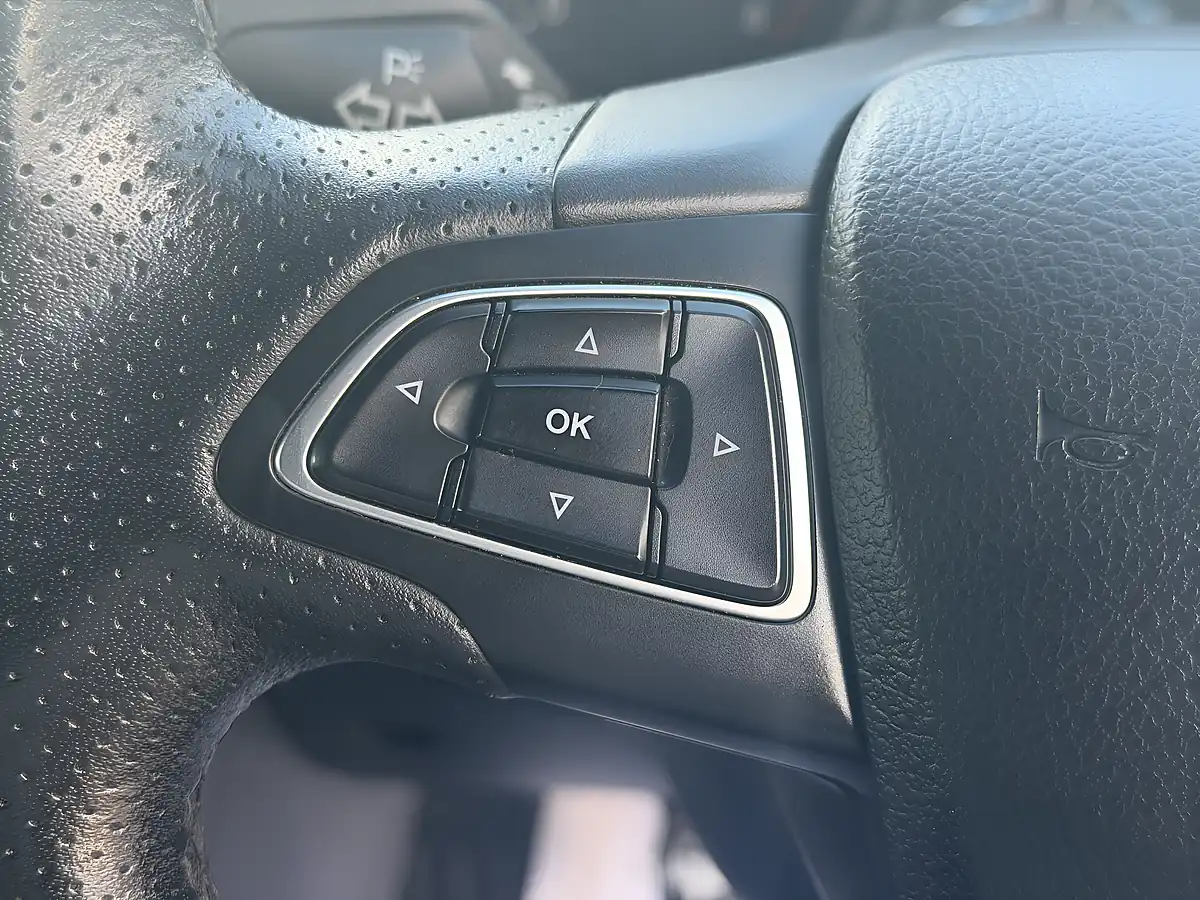 Used 2017 Ford Focus ST-Line Grey - Interior and Exterior details 13