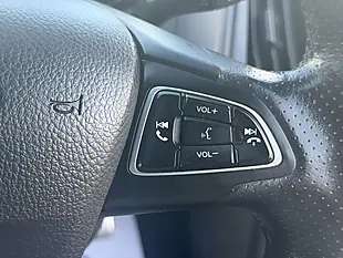 Used 2017 Ford Focus ST-Line Grey - Interior and Exterior details 14