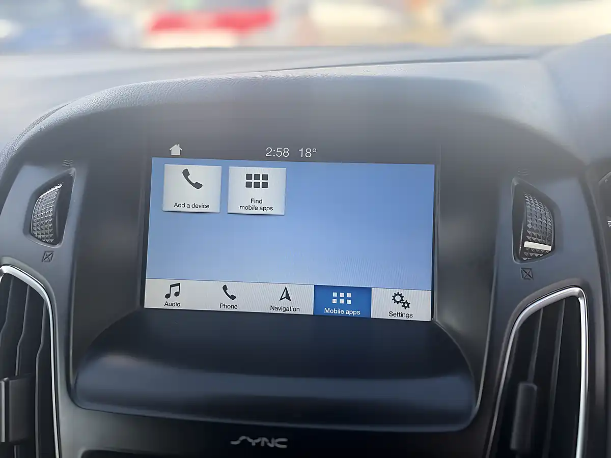 Used 2017 Ford Focus ST-Line Grey - Interior and Exterior details 17