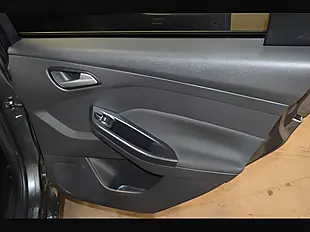 Used 2017 Ford Focus ST-Line Grey - Interior and Exterior details 11