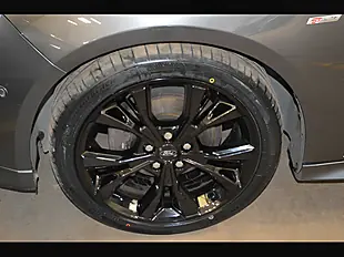 Used 2017 Ford Focus ST-Line Grey - Interior and Exterior details 20