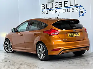 Used 2017 Ford Focus ST-Line Molten Orange - Interior and Exterior details 4