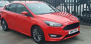 Used 2017 Ford Focus ST-Line Red - Interior and Exterior details 2