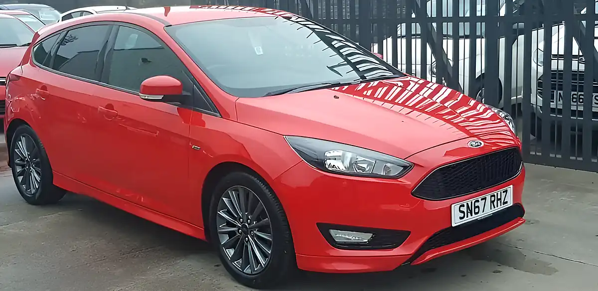 Used 2017 Ford Focus ST-Line Red - Interior and Exterior details 2