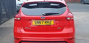 Used 2017 Ford Focus ST-Line Red - Interior and Exterior details 5