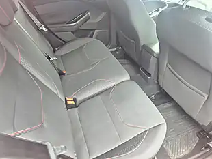 Used 2017 Ford Focus ST-Line Red - Interior and Exterior details 15