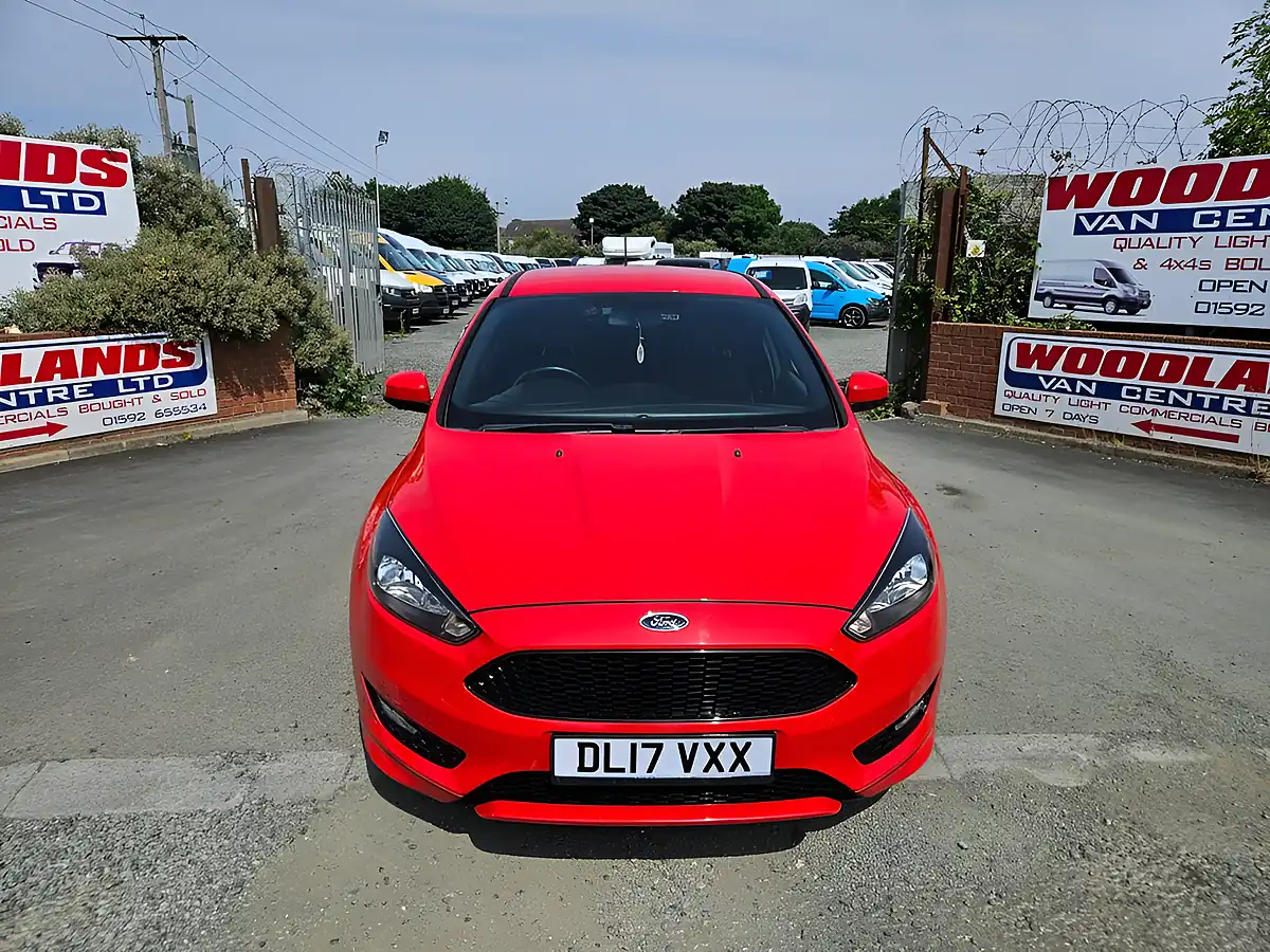 Used 2017 Ford Focus ST-Line Red - Interior and Exterior details 3
