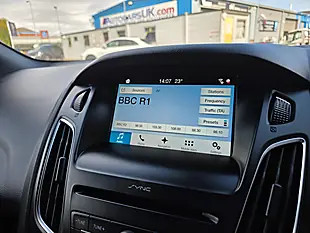 Used 2017 Ford Focus ST-Line Red - Interior and Exterior details 18