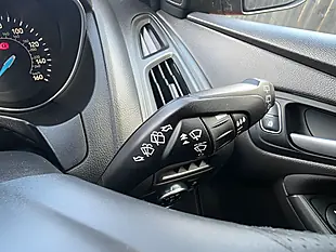 Used 2017 Ford Focus ST-Line Red - Interior and Exterior details 20