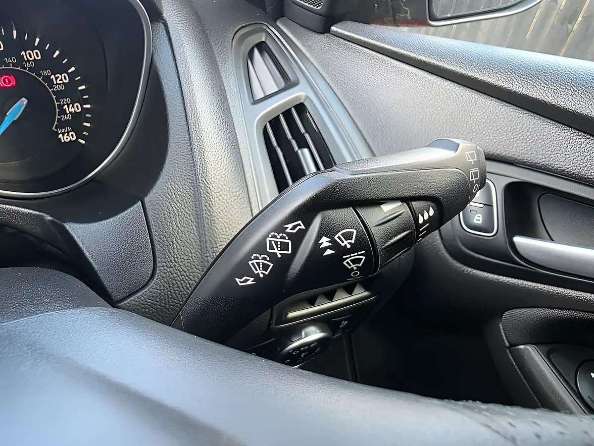 Used 2017 Ford Focus ST-Line Red - Interior and Exterior details 20