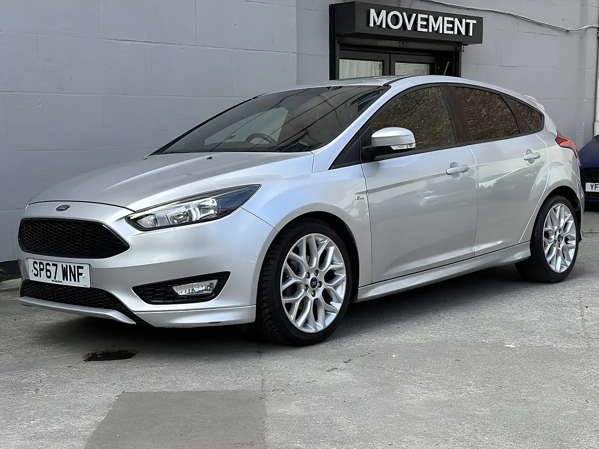 Used 2017 Ford Focus ST-Line Silver - Interior and Exterior details 2