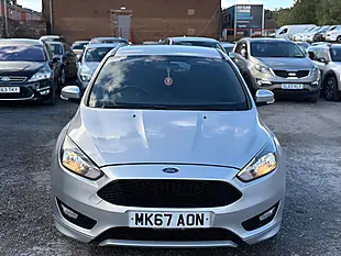 Used 2017 Ford Focus ST-Line Silver - Interior and Exterior details 2