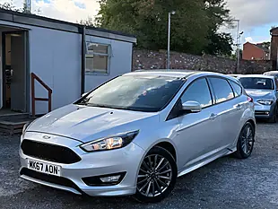 Used 2017 Ford Focus ST-Line Silver - Interior and Exterior details 3