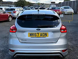 Used 2017 Ford Focus ST-Line Silver - Interior and Exterior details 6