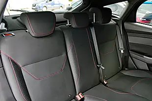 Used 2017 Ford Focus ST-Line Silver - Interior and Exterior details 12
