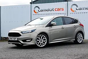 Used 2017 Ford Focus ST-Line Silver - Interior and Exterior details 3