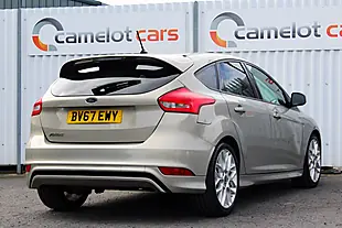 Used 2017 Ford Focus ST-Line Silver - Interior and Exterior details 6