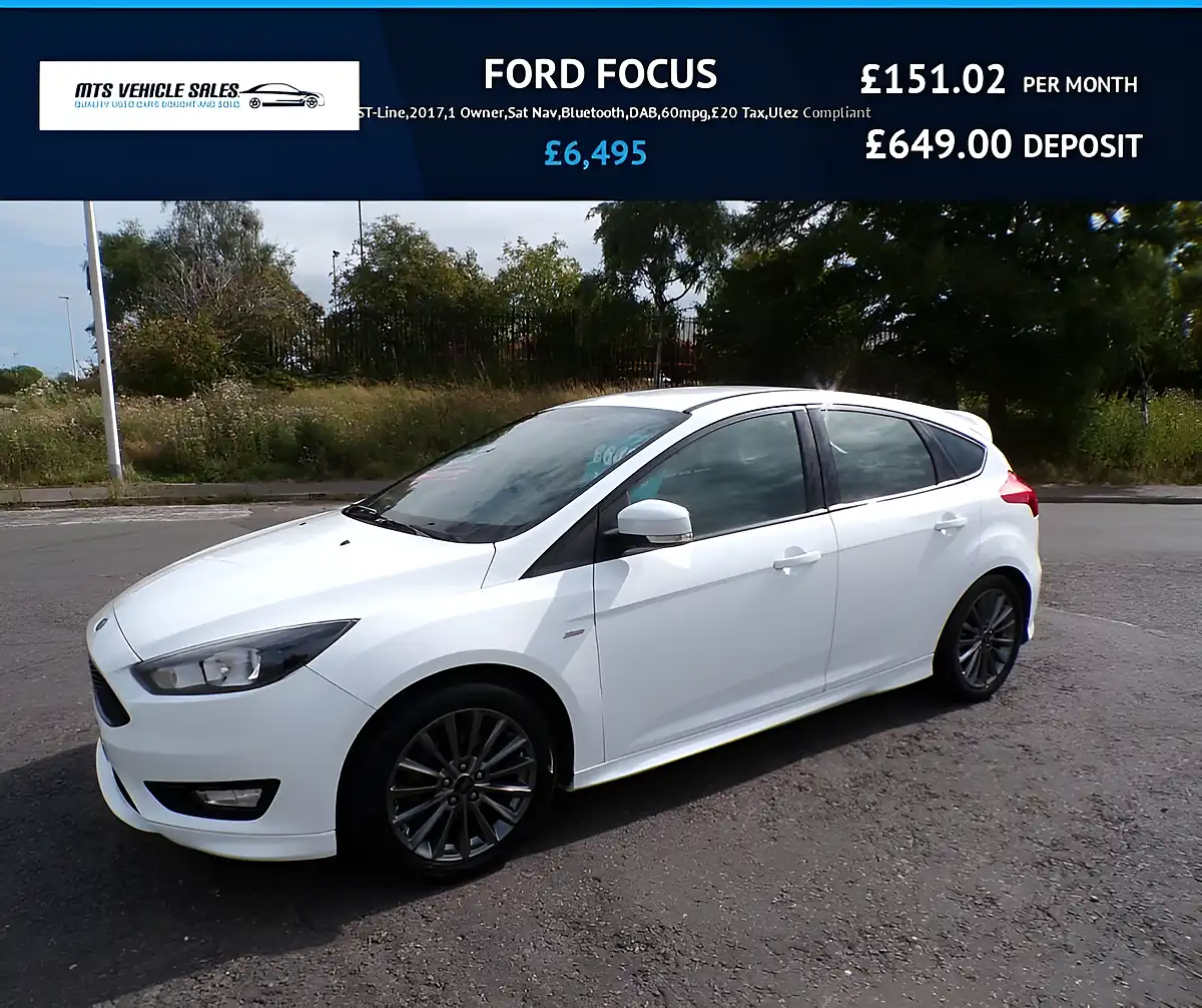 Used 2017 Ford Focus ST-Line White - Front View