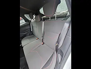 Used 2017 Ford Focus ST-Line White - Interior and Exterior details 17