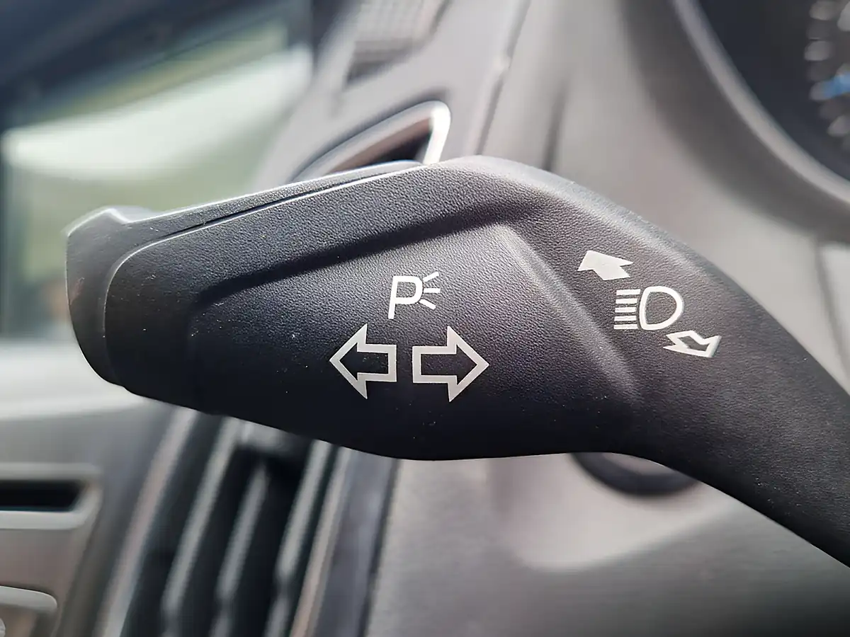 Used 2017 Ford Focus ST-Line White - Interior and Exterior details 18