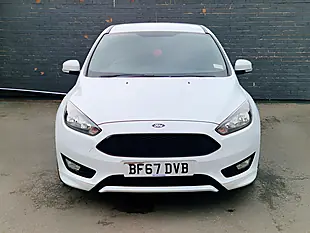 Used 2017 Ford Focus ST-Line White - Interior and Exterior details 4