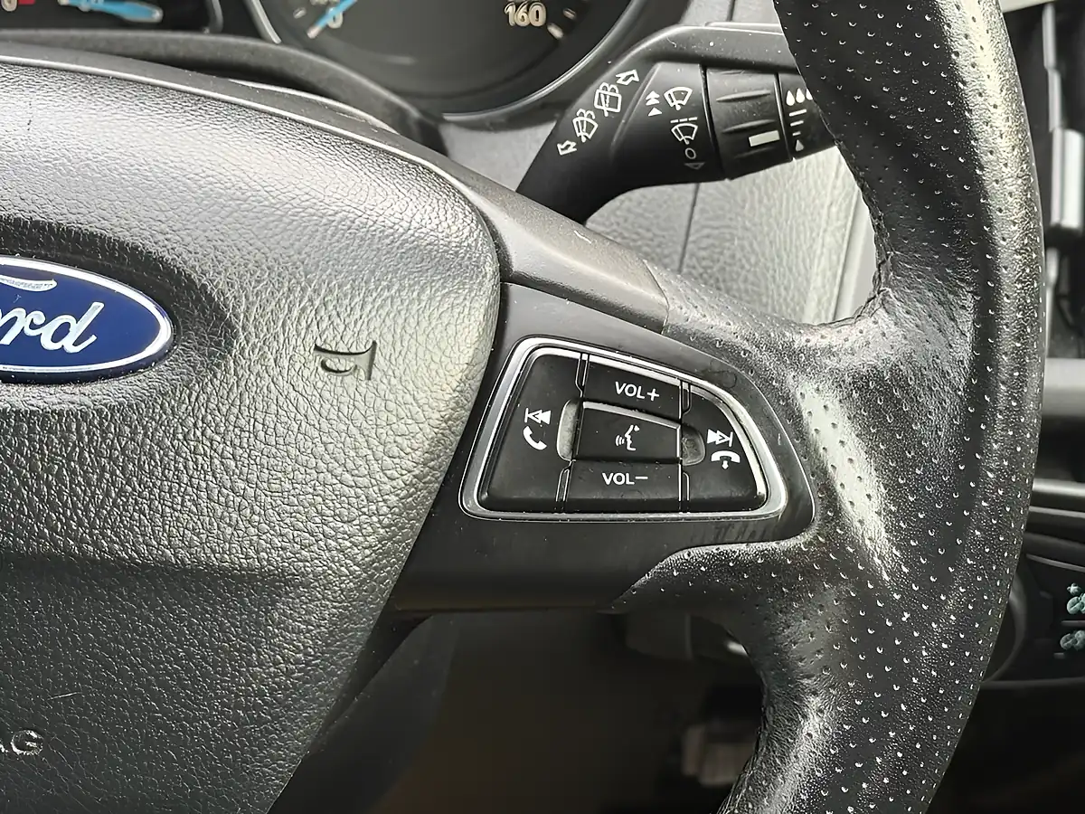 Used 2017 Ford Focus ST-Line White - Interior and Exterior details 19