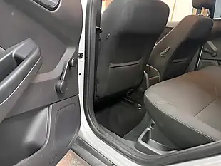 Used 2017 Ford Focus Style Silver - Interior and Exterior details 17