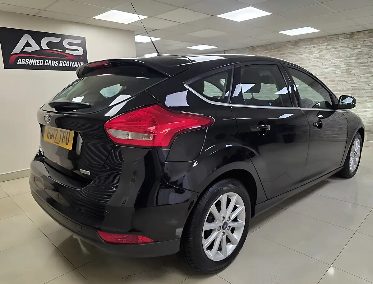 Used 2017 Ford Focus Titanium Black - Interior and Exterior details 3