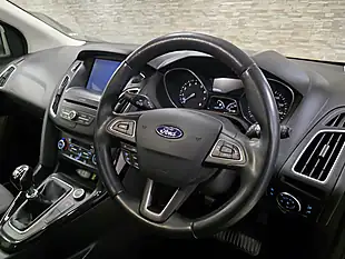 Used 2017 Ford Focus Titanium Black - Interior and Exterior details 5
