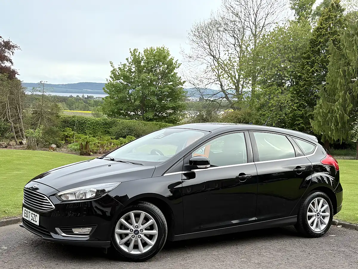 Used 2017 Ford Focus Titanium Black - Interior and Exterior details 2