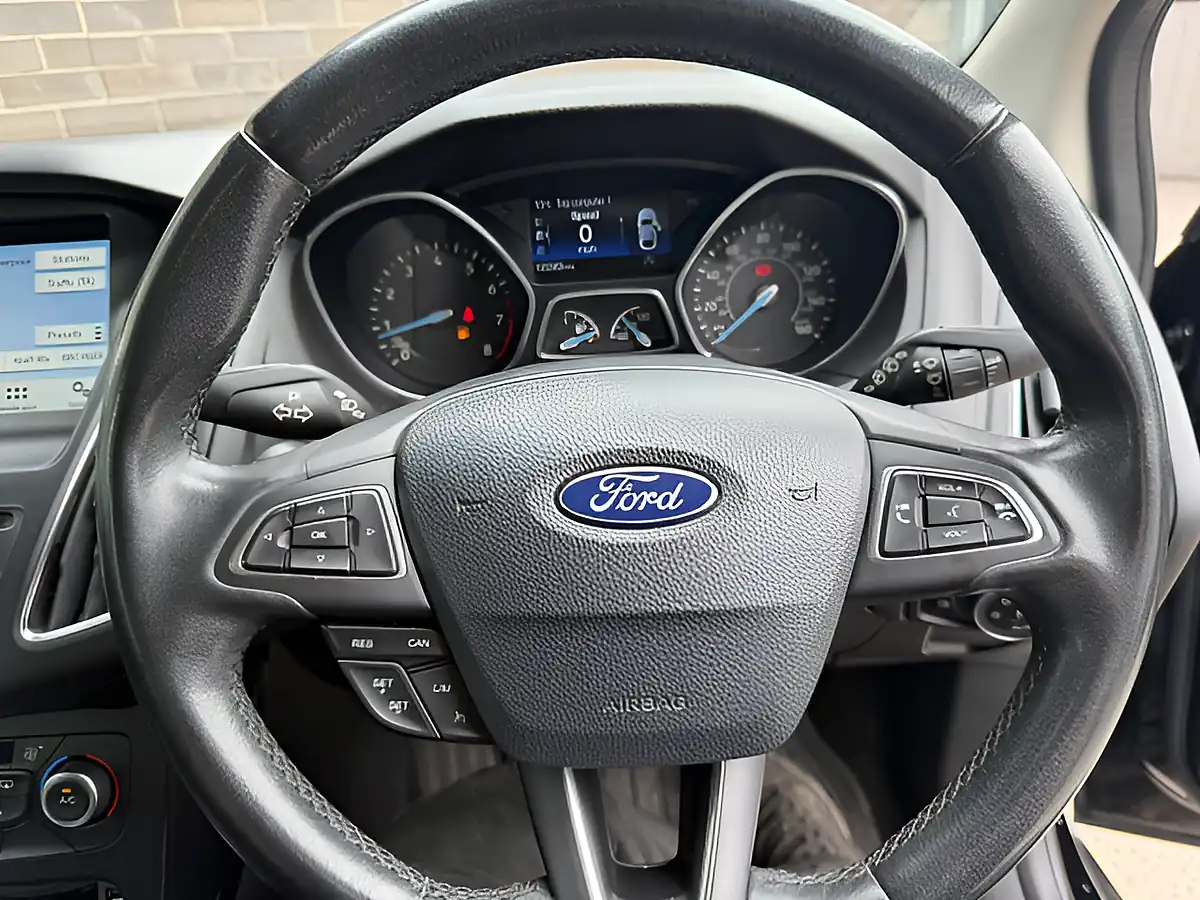 Used 2017 Ford Focus Titanium Black - Interior and Exterior details 15