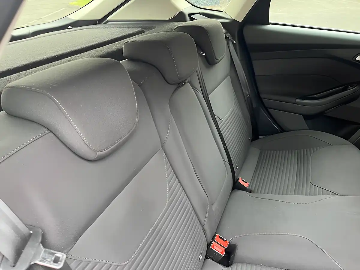 Used 2017 Ford Focus Titanium Blue - Interior and Exterior details 12
