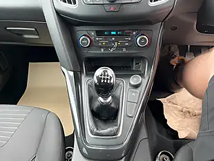 Used 2017 Ford Focus Titanium Blue - Interior and Exterior details 18